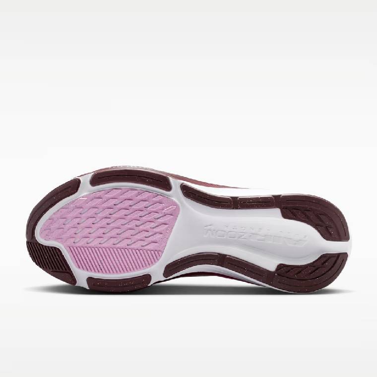 Дамски маратонки Air Zoom Pegasus 42 в розово с тъмнорозови и бели детайли, изглед към подметката